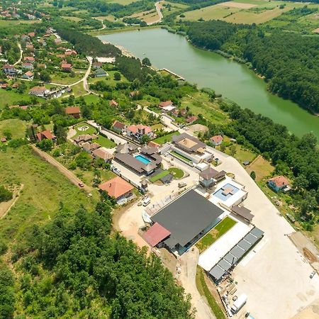 Woodland Resort Крагуєваць Екстер'єр фото