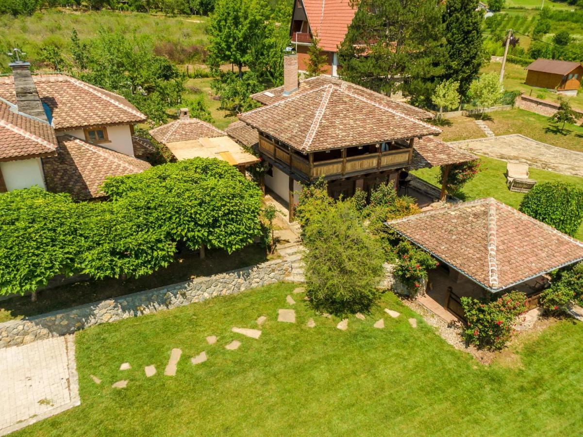 Woodland Resort Крагуєваць Екстер'єр фото