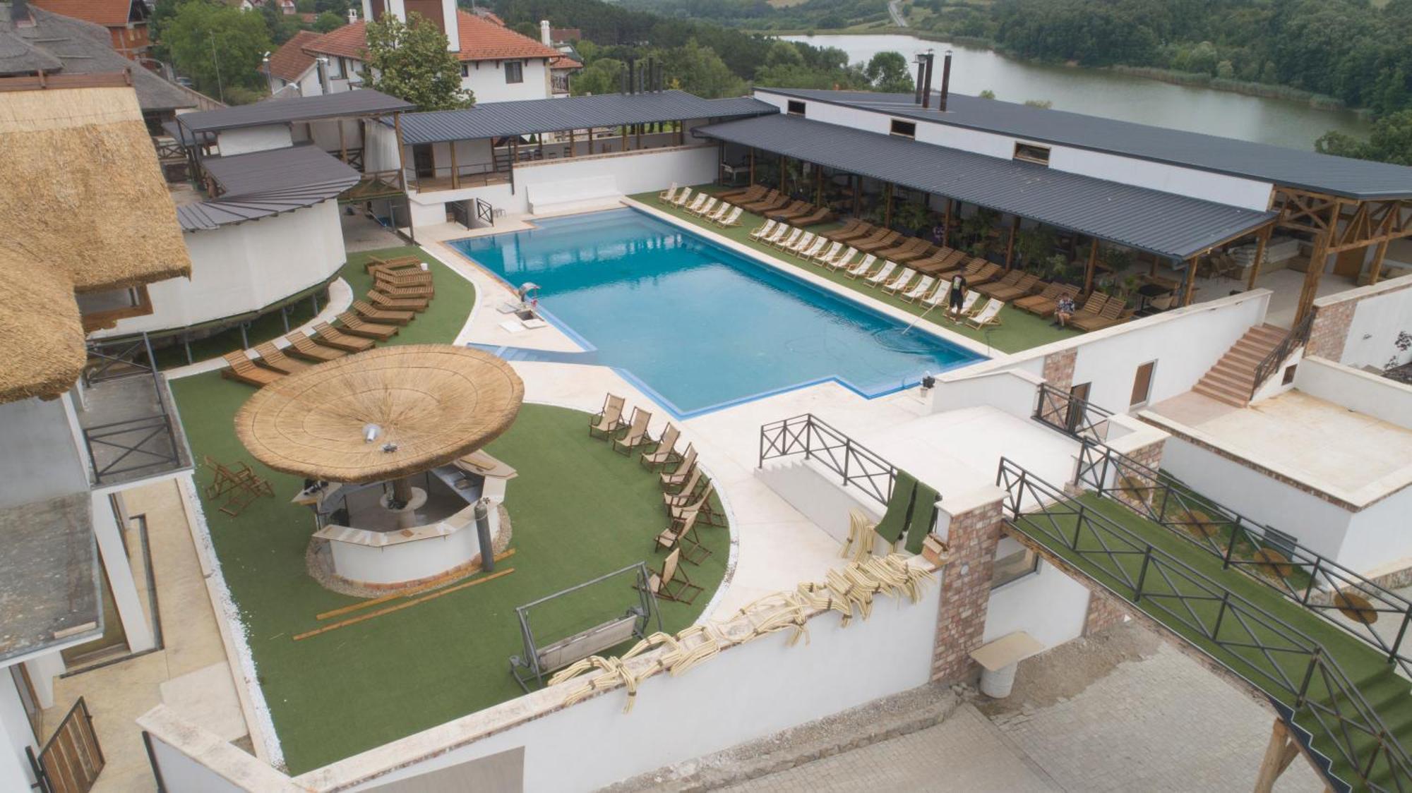 Woodland Resort Крагуєваць Екстер'єр фото